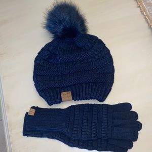 C.C. Beanie with Fur Pom Navy with matching C.C. Gloves